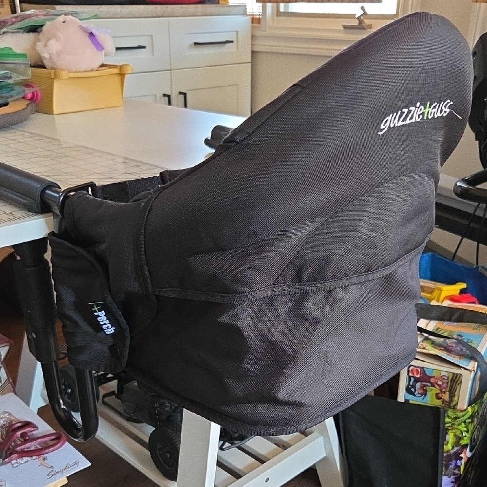 Guzzie+Guss Black Perch Hanging Highchair